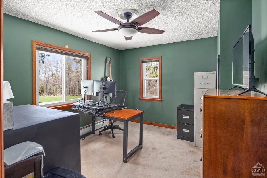 84 Hill Road Photo 13