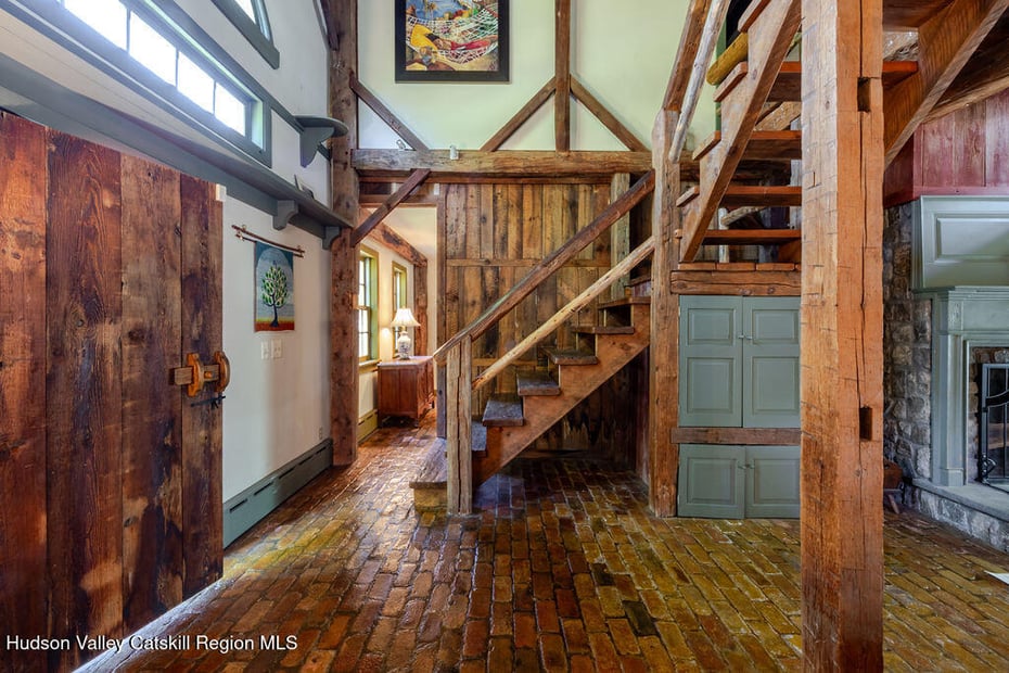 455 Post Hill Roads Photo 8