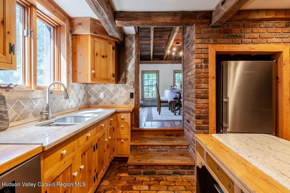 455 Post Hill Roads Photo 14