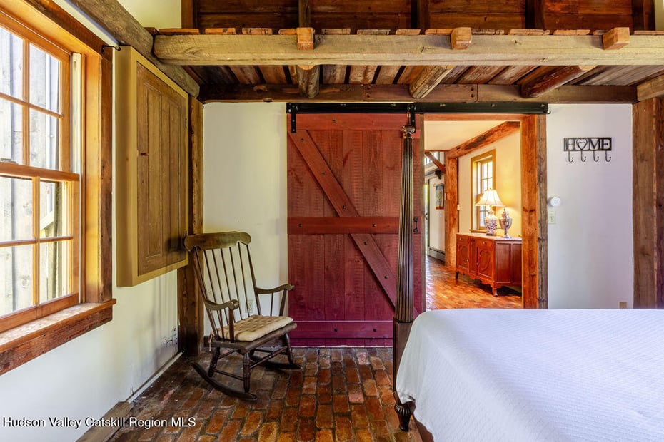 455 Post Hill Roads Photo 19