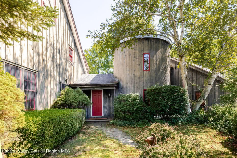 455 Post Hill Roads Photo 3