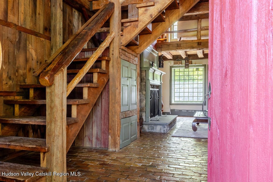 455 Post Hill Roads Photo 7