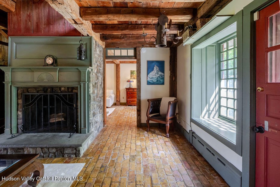 455 Post Hill Roads Photo 9