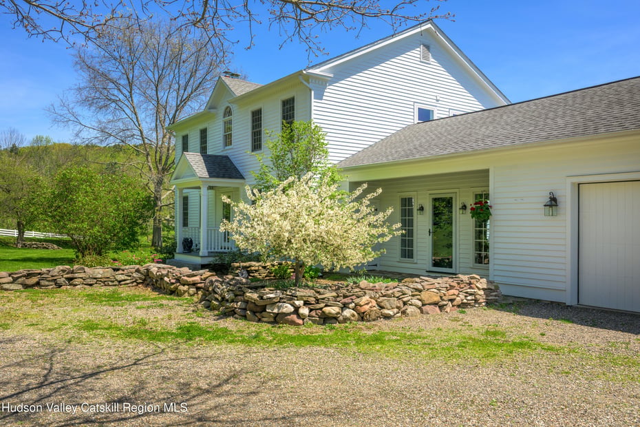 160 Beale Road Photo 5