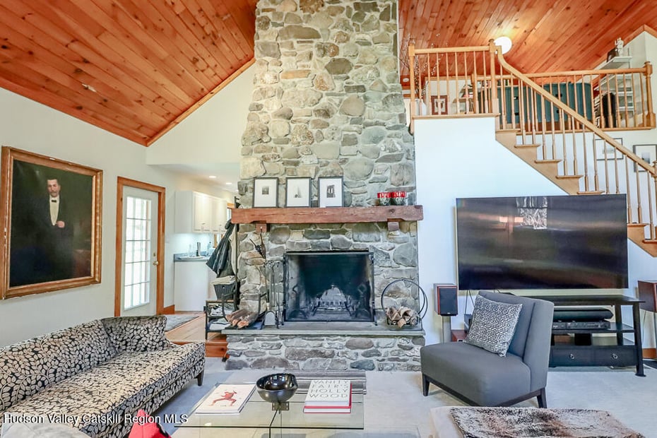 996 Dugway Road Photo 17