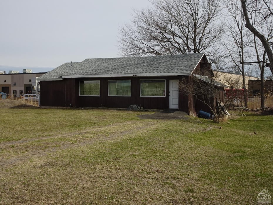 77 Ten Broeck Ave Photo 1