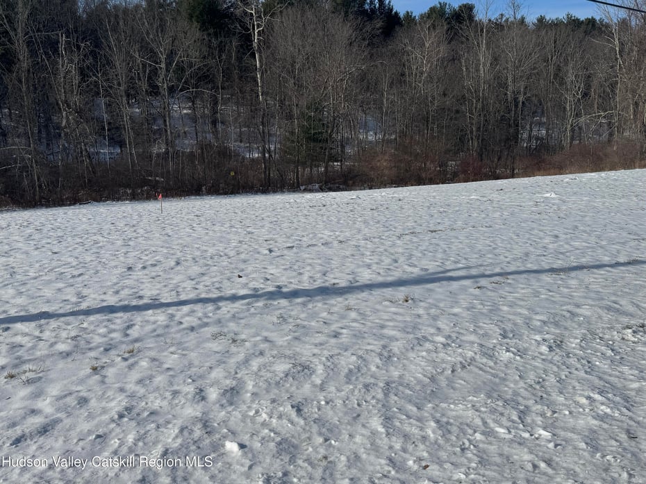 00 Snydertown Road Photo 4