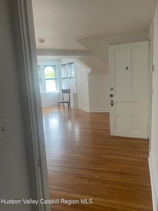 420 Warren Street Photo 14