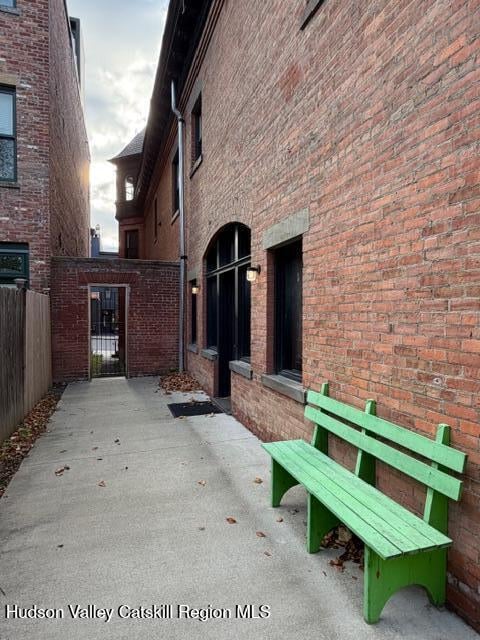 420 Warren Street Photo 35