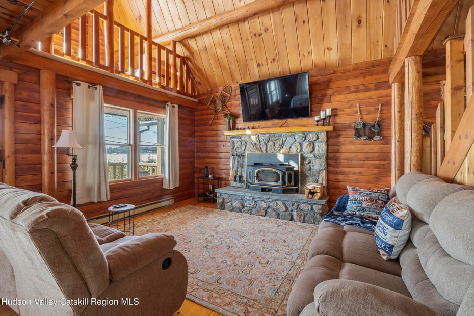 407 Lakeview Road Photo 7