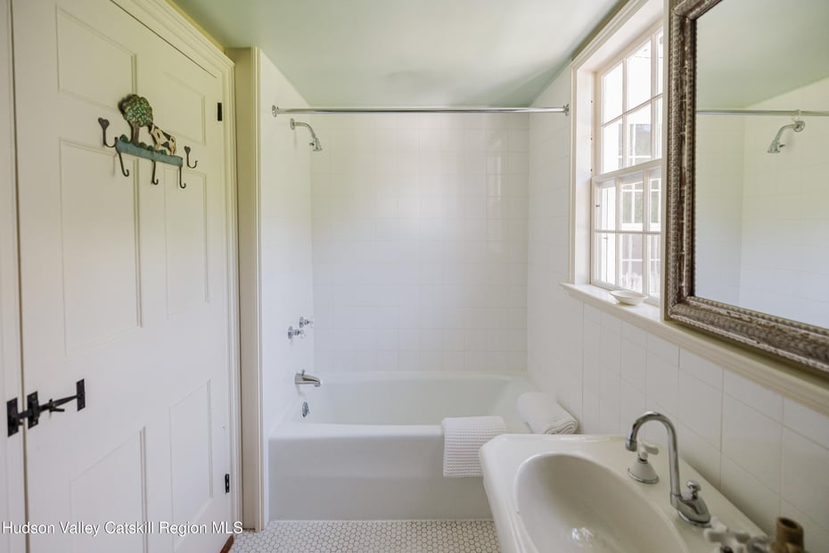 439 Kelly Road Photo 49