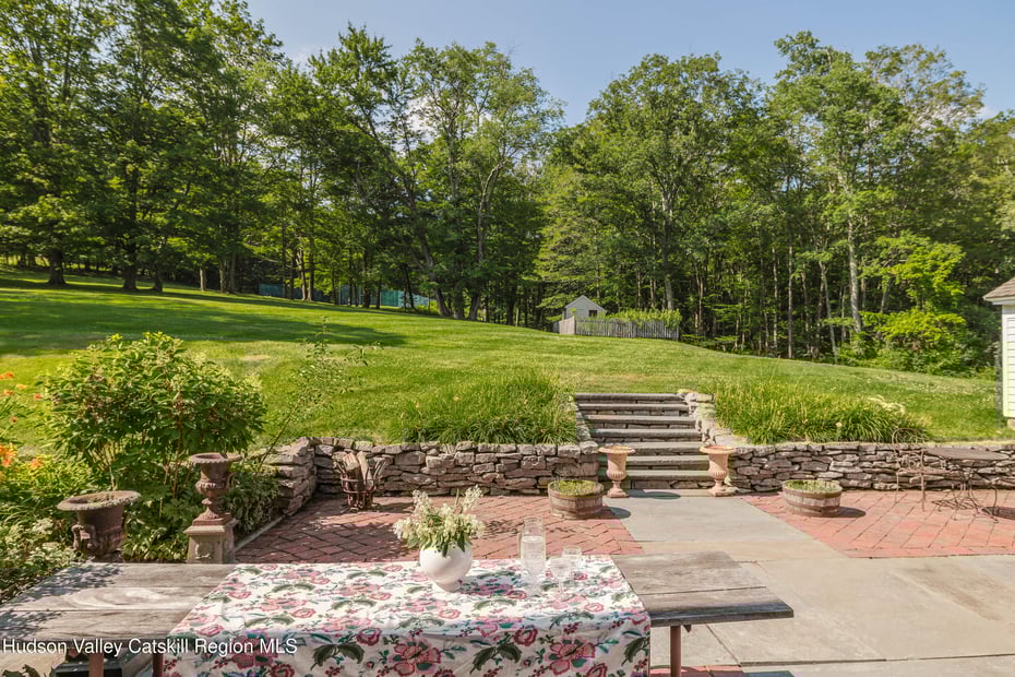 439 Kelly Road Photo 75