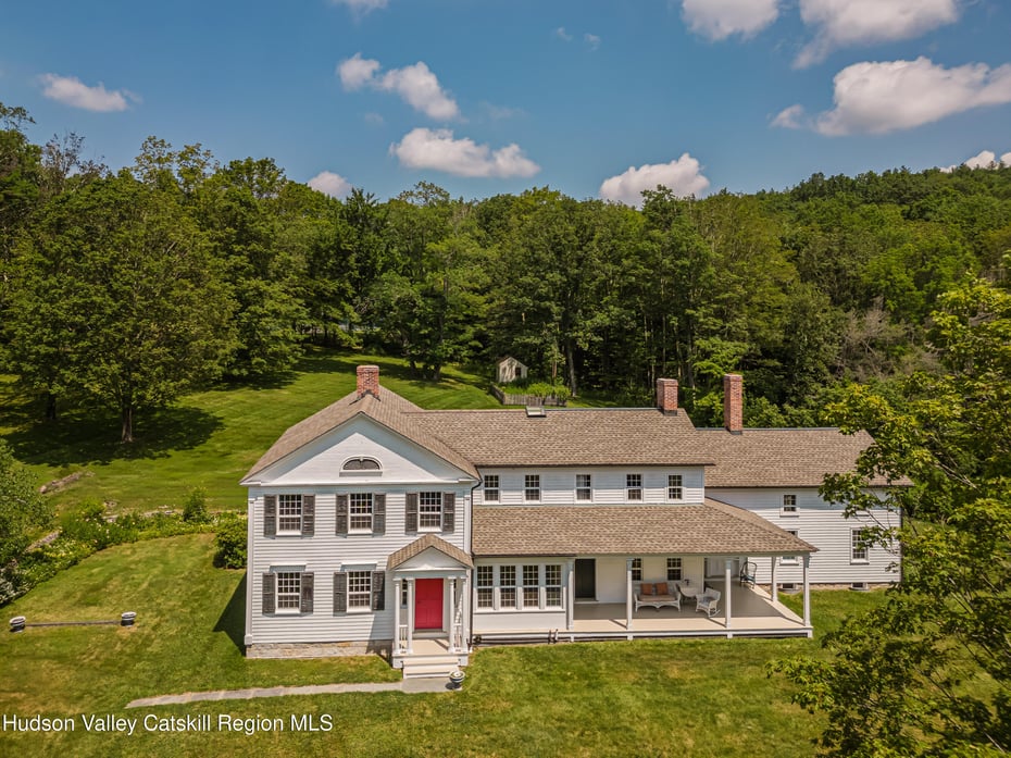 439 Kelly Road Photo 2