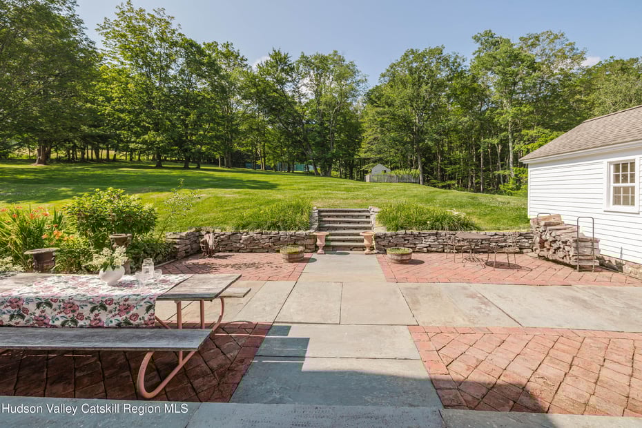 439 Kelly Road Photo 29
