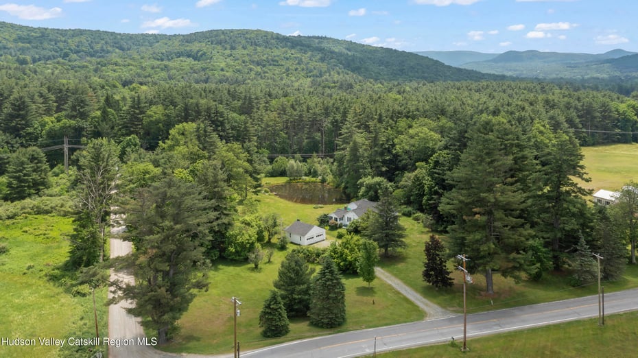 4538 County Road 9 Photo 4
