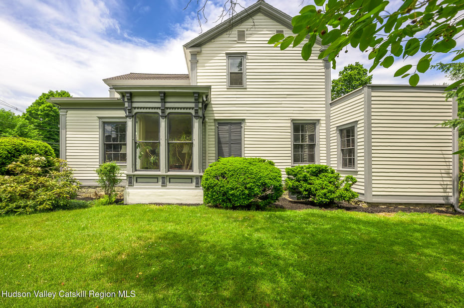 24 Albany Avenue Photo 49