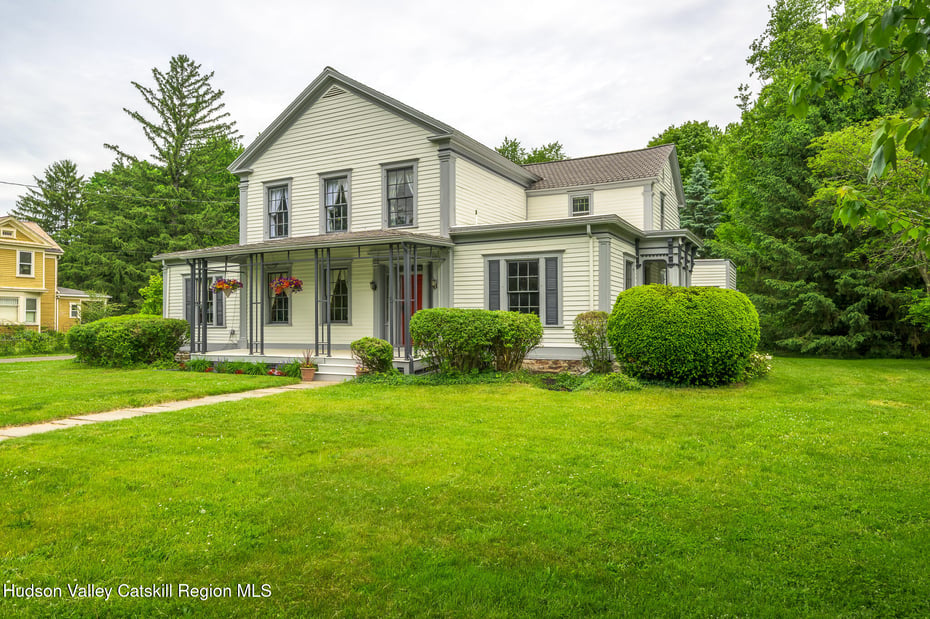 24 Albany Avenue Photo 51
