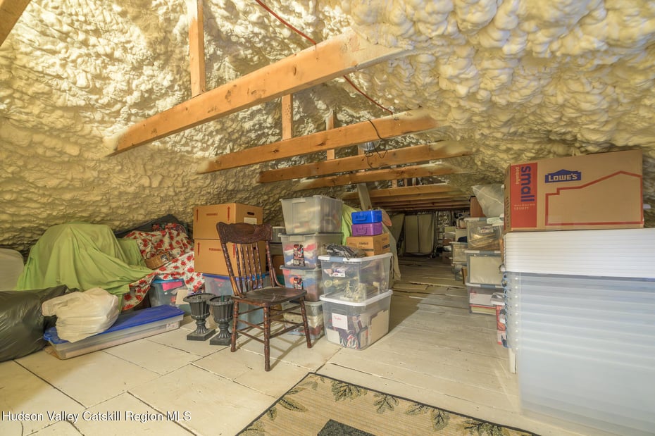 24 Albany Avenue Photo 72