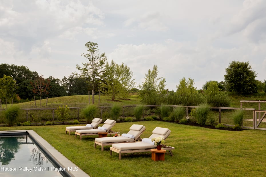 26 Fox Lane Photo 30