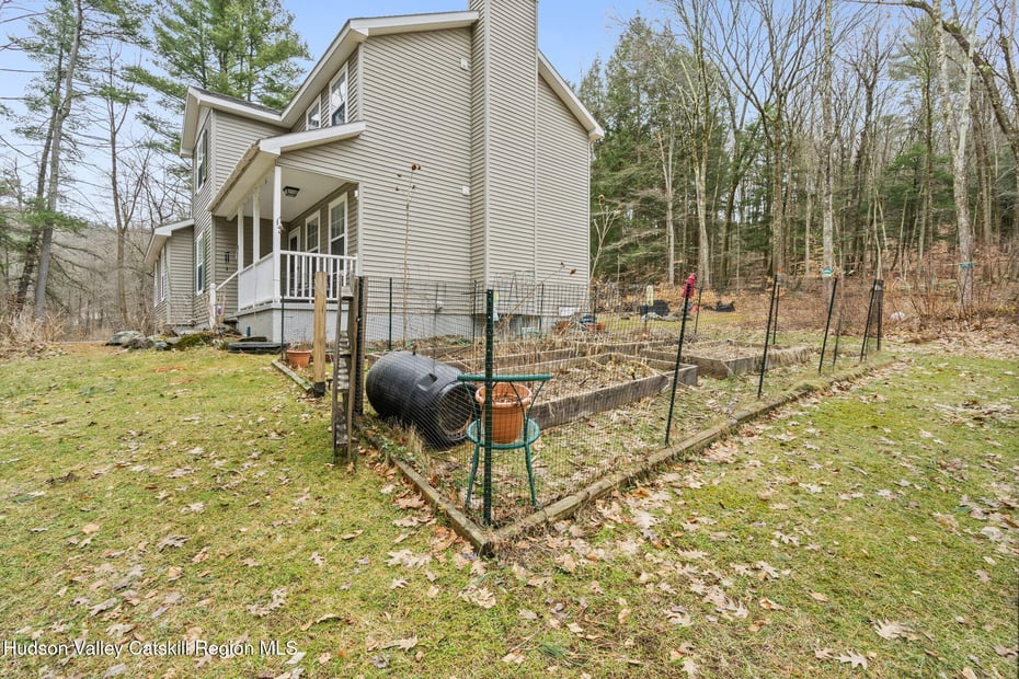 186 W Hand Hill Road Photo 29