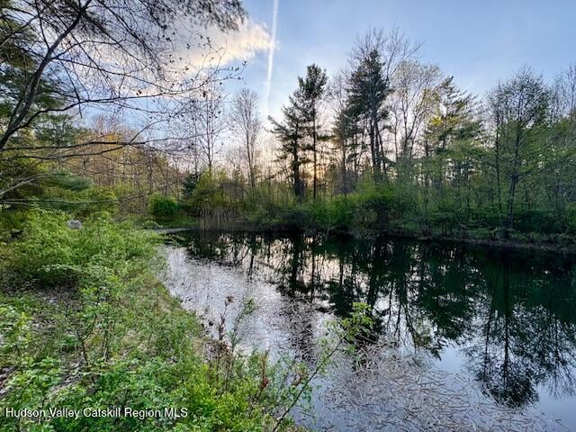 186 W Hand Hill Road Photo 16