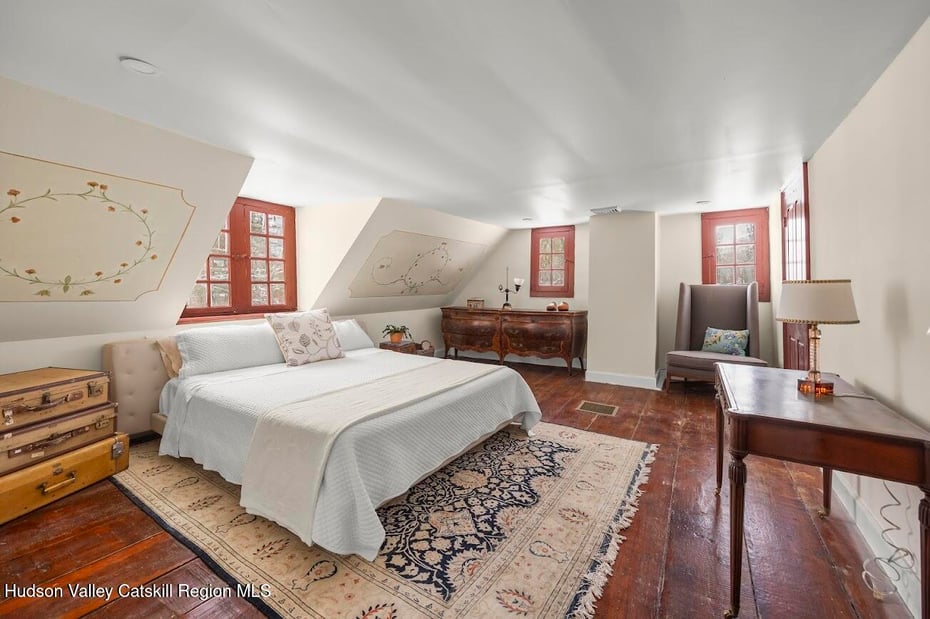 33 Broad Street Photo 39