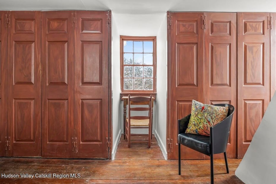 33 Broad Street Photo 36