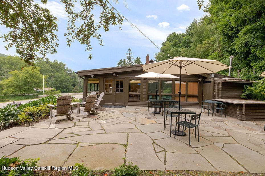 37 Catamount Road Photo 11