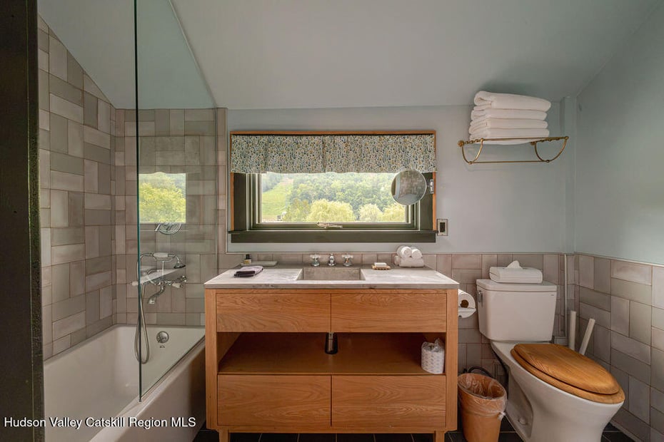 37 Catamount Road Photo 36