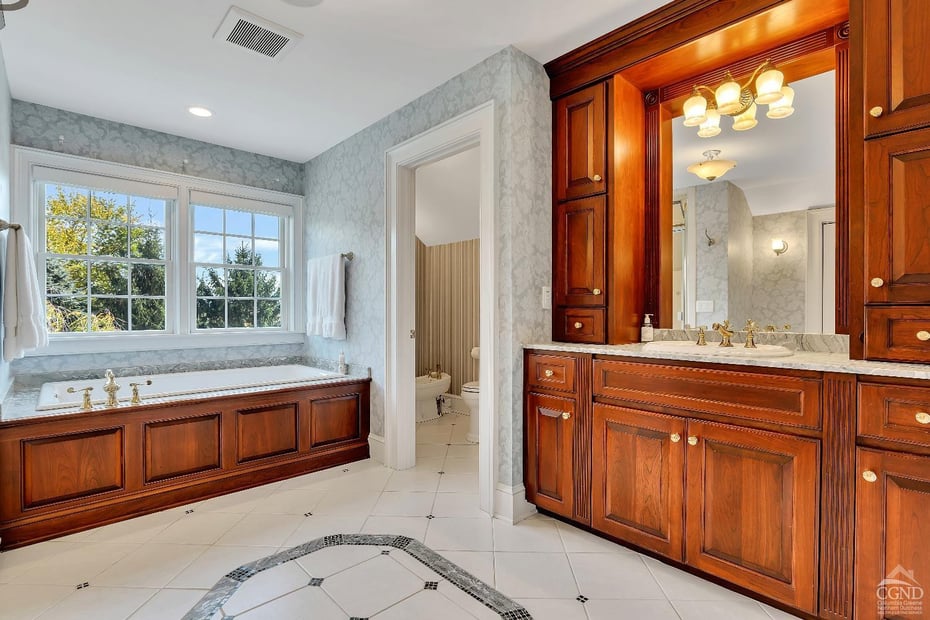 189 Sutherland Road Photo 34