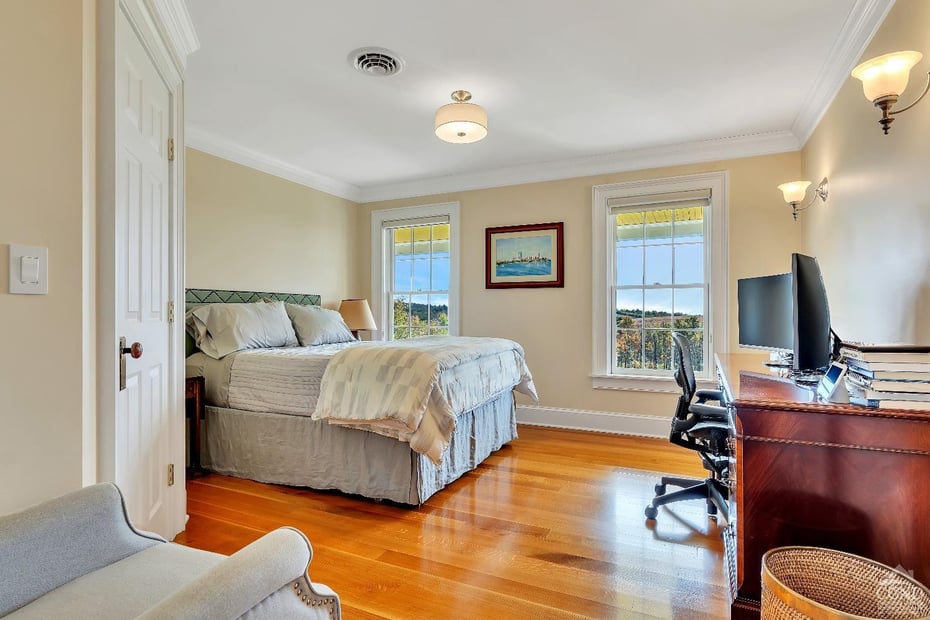 189 Sutherland Road Photo 40