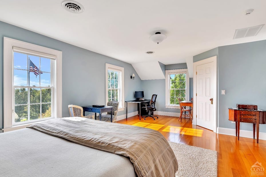 189 Sutherland Road Photo 37