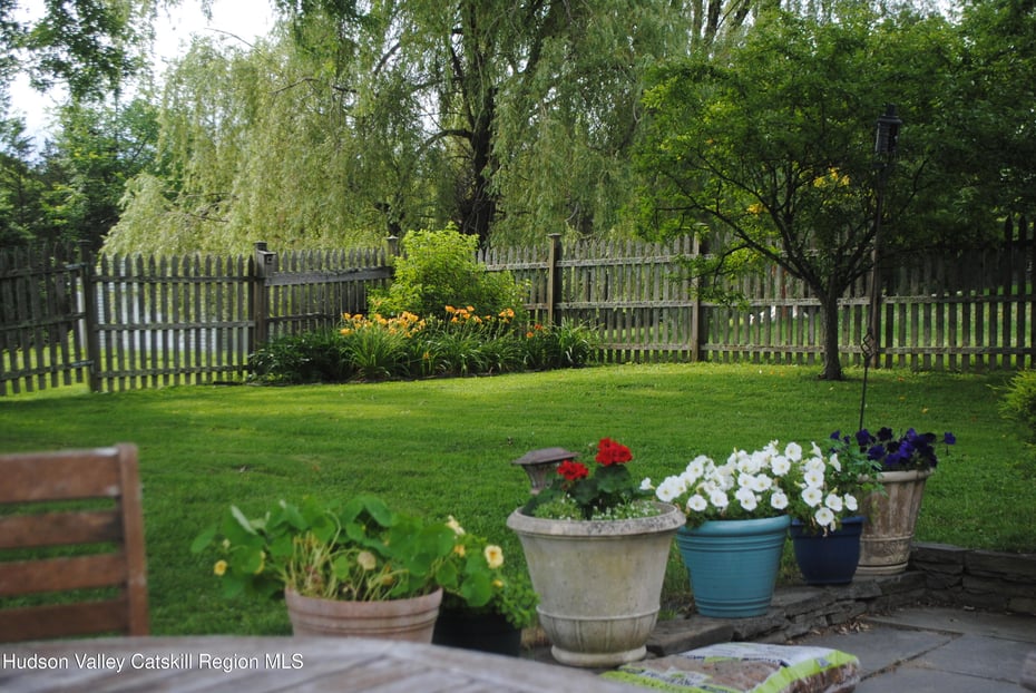 6542 Hill Street Photo 3