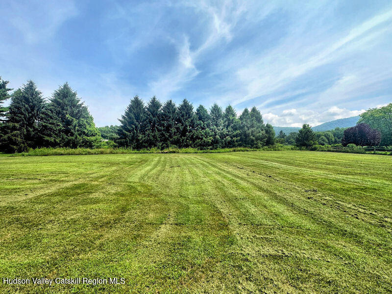23 Maple Lane Photo 7