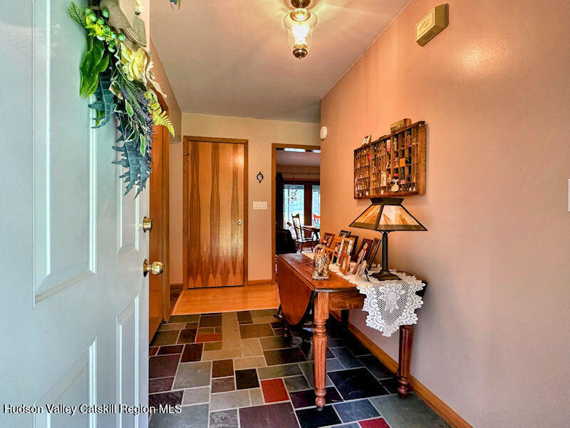23 Maple Lane Photo 10