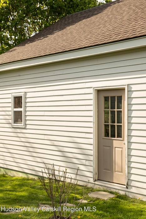 61 Schoolhouse Road Photo 12