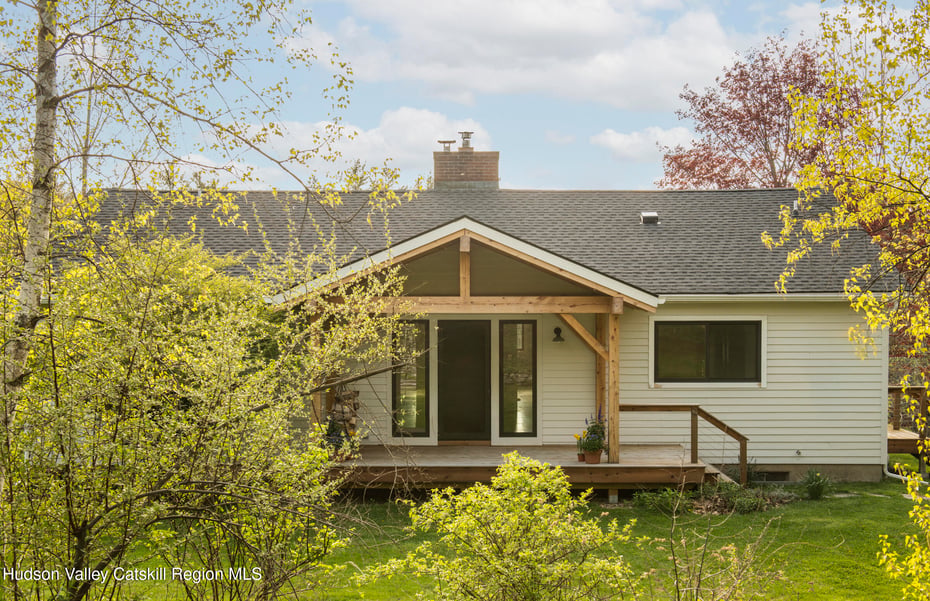 61 Schoolhouse Road Photo 14