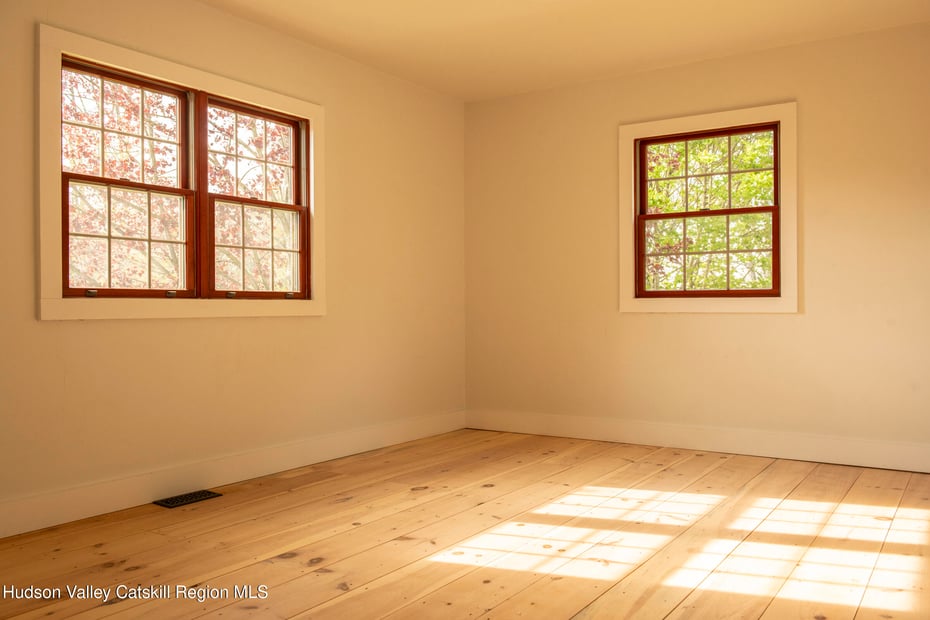 61 Schoolhouse Road Photo 8