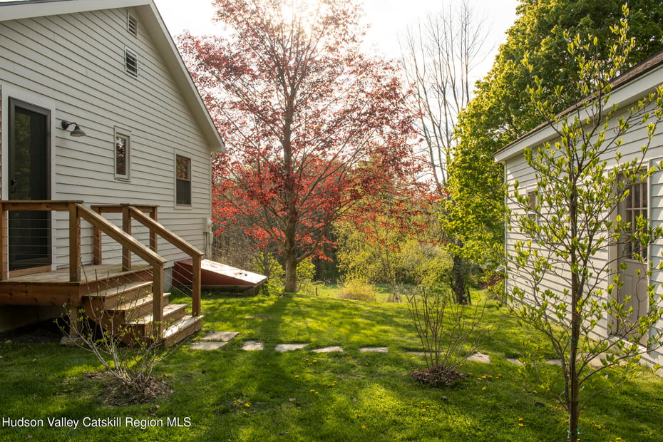61 Schoolhouse Road Photo 11