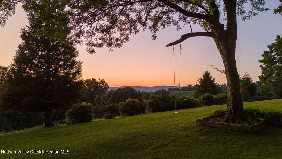 162 Valley View Road Photo 5