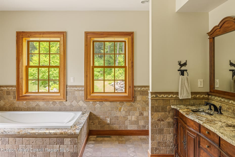 300 Dugway Road Photo 16