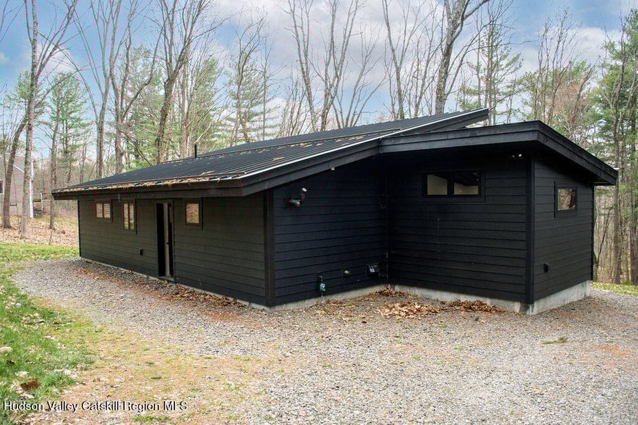 60 Connacher Road Photo 28