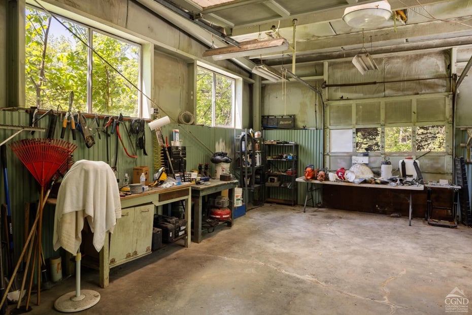 Hudson Commercial Photo 36