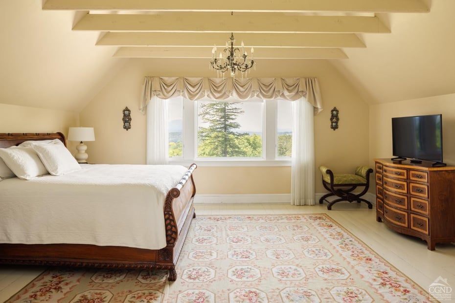 Hudson Commercial Photo 26