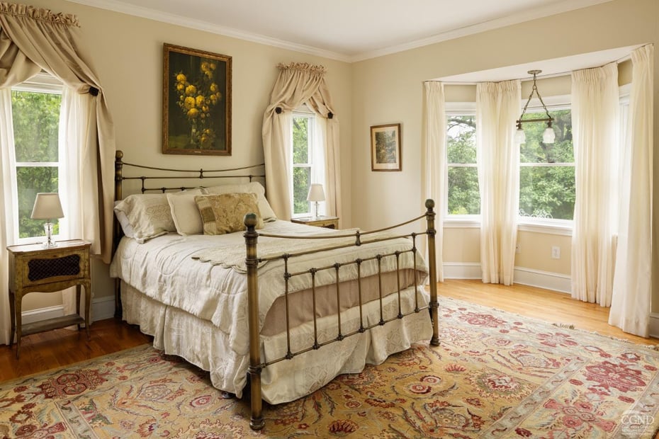 Hudson Commercial Photo 14