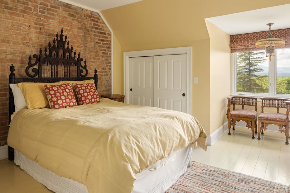 Hudson Commercial Photo 22