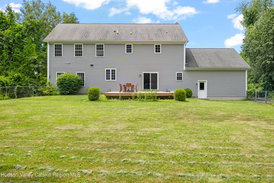 210 North Mountain Road Photo 2