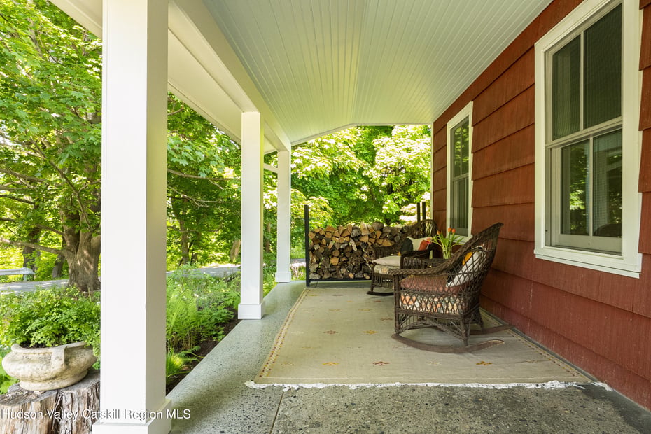 1 Breezy Hill Road Photo 12