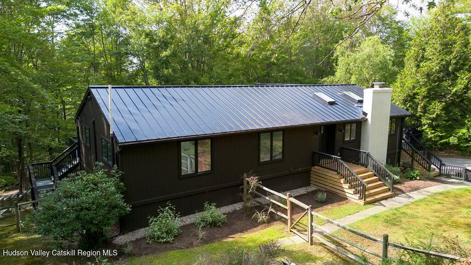 1 Van Buren Drive Photo 3