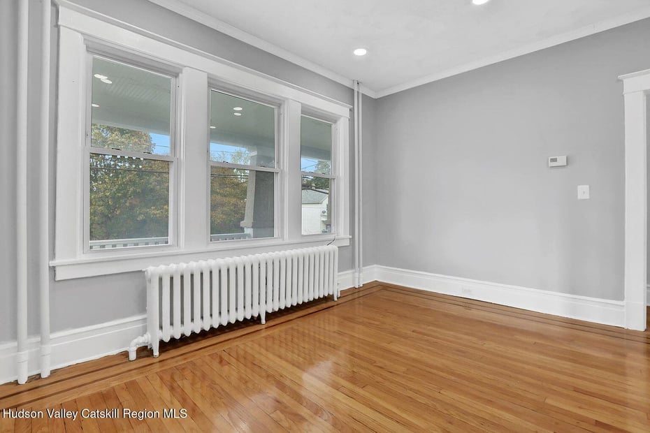 34-36 Fairview Avenue Photo 4